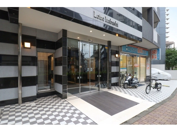 ロワール板橋