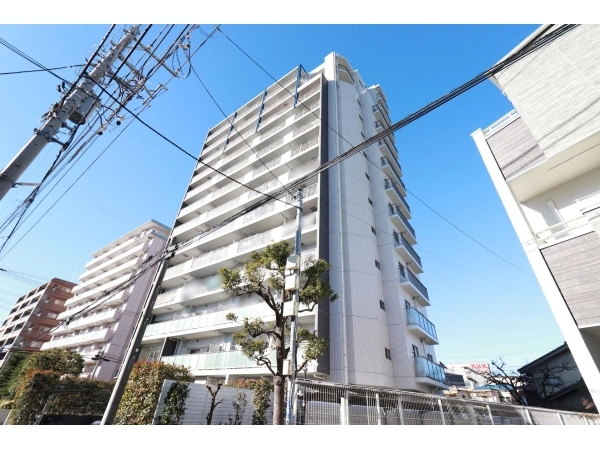 ラヴィドール川口