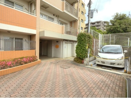 ラヴィドール久地サニーテラス