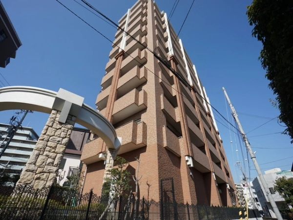 ドルフフェレジア夙川