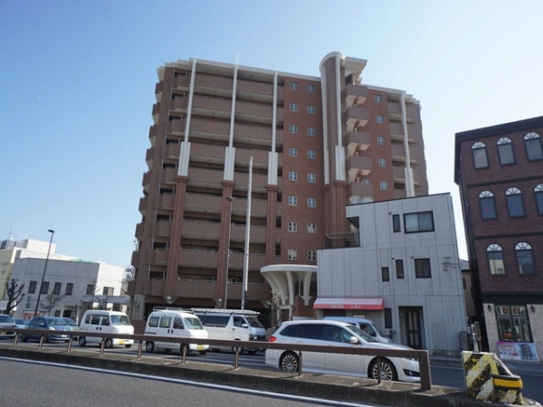 ドルフフェレジア夙川