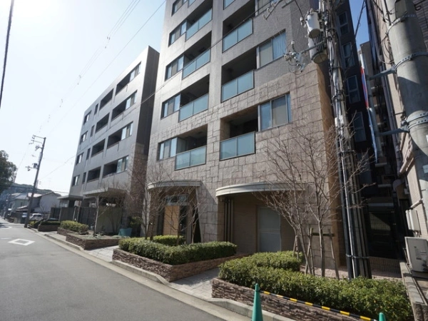 ディークラディア夙川