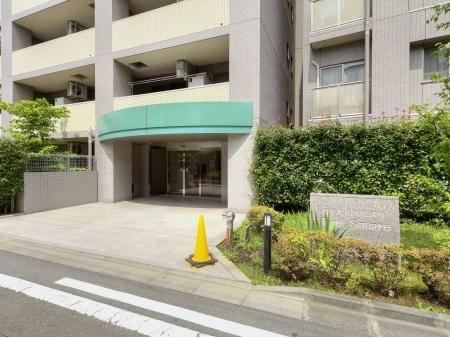 リブゼ川崎フローラルスクエア