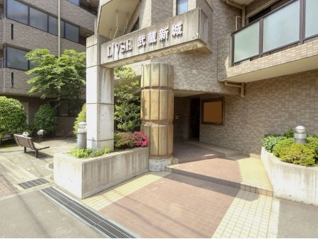 リブゼ武蔵新城