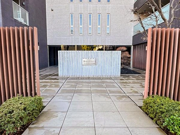 ザ・ブランディス市川菅野