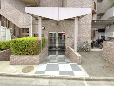 ロイヤルコーポ新川崎
