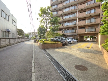 朝日パリオ溝の口