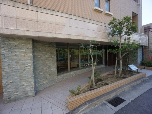 ブランズ香櫨園