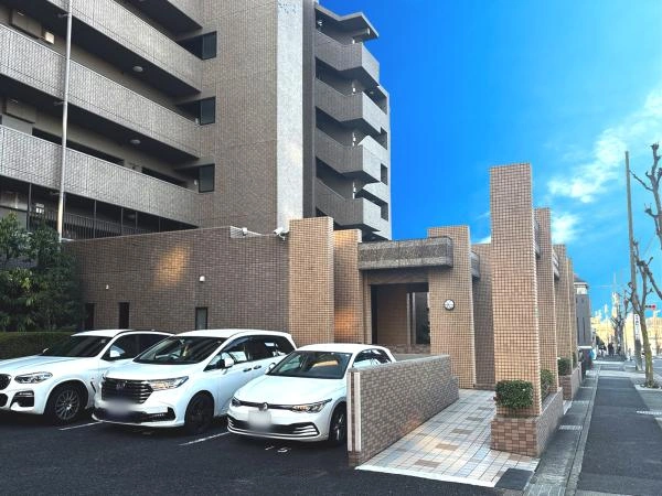 フレストスクエア天白中平