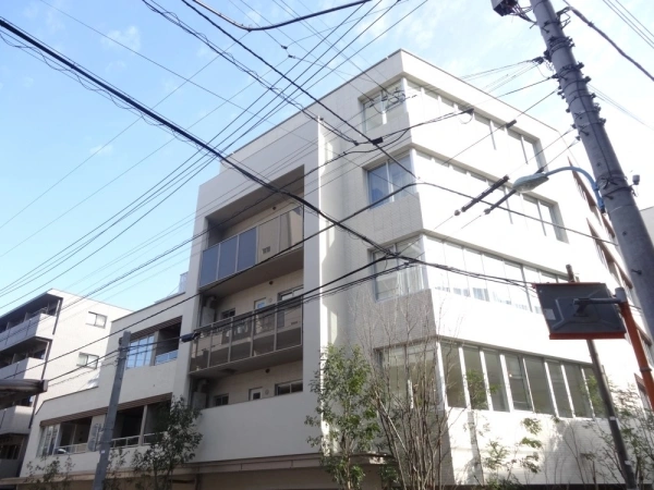 ローレルコート新宿夏目坂