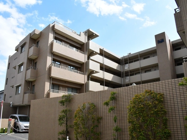 ロイヤルシャトー西宮学文殿町　
