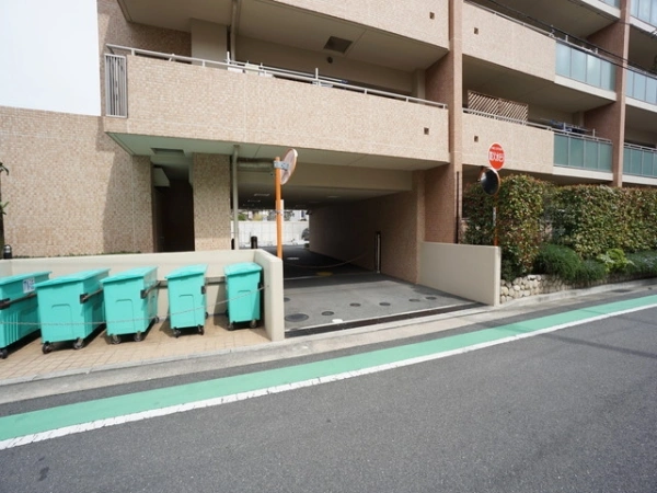 ローレルスクエア甲子園参番館