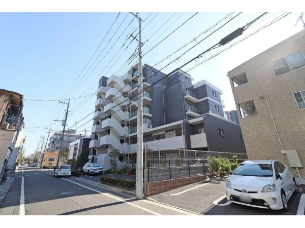 パレステージ西新井大師西