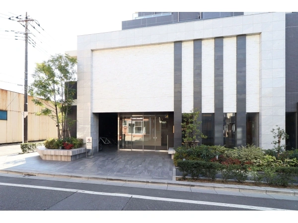 パレステージ西新井大師西