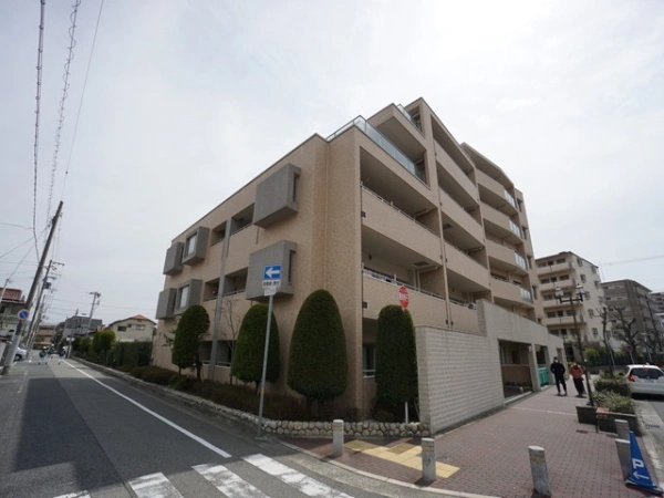 ローレルスクエア甲子園四番館