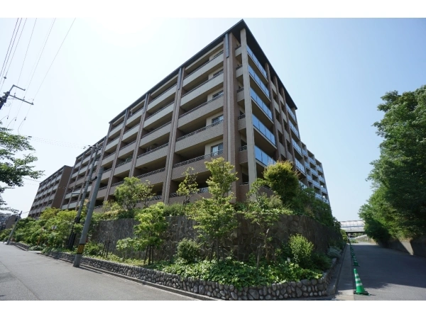 ジェイグラン甲子園口松並町