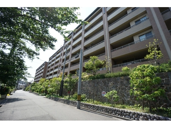 ジェイグラン甲子園口松並町