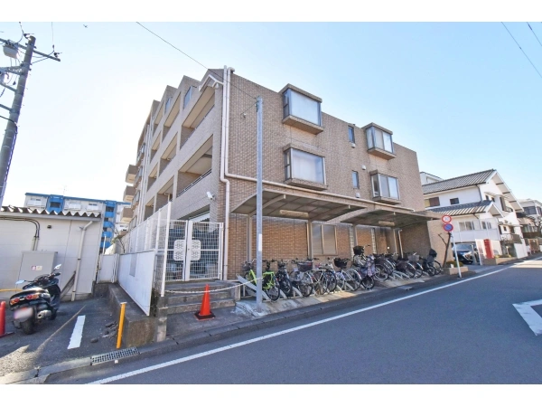 リステージ成瀬