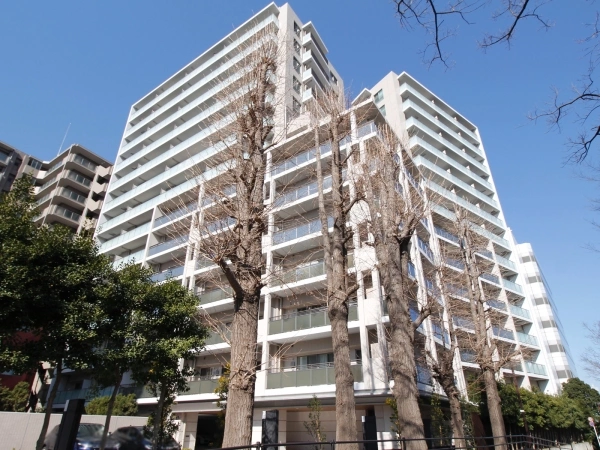 プレミスト大宮・氷川参道
