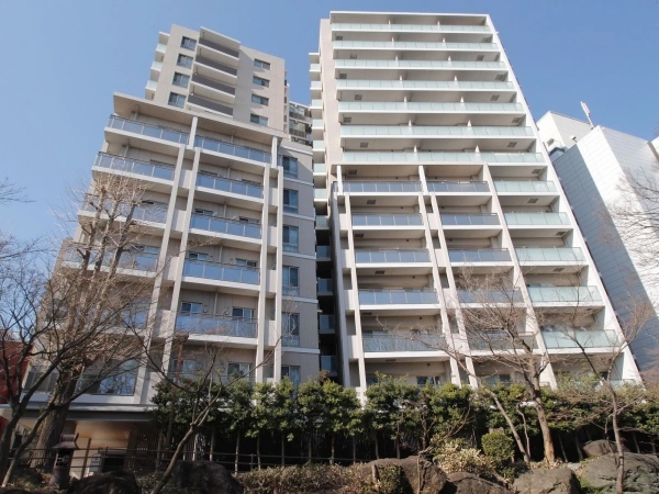 プレミスト大宮・氷川参道