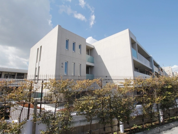 横浜白楽レジデンス