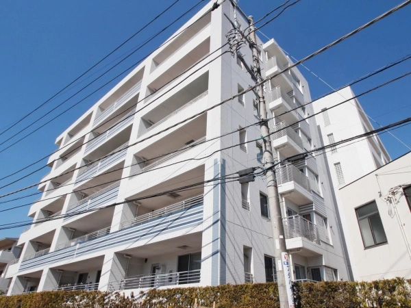 クレッセント中山