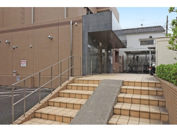 スカイコート板橋区役所前