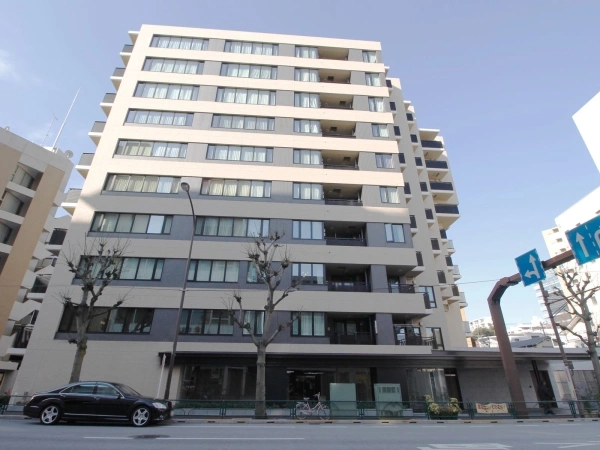 ジオ御苑内藤町