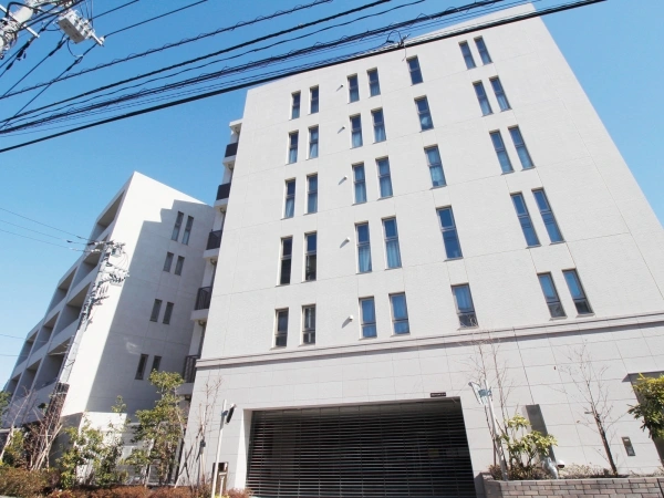 オーベル志村城山