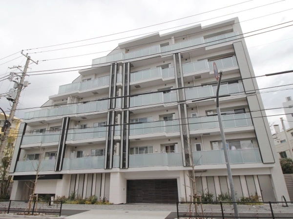 ピアース学芸大学