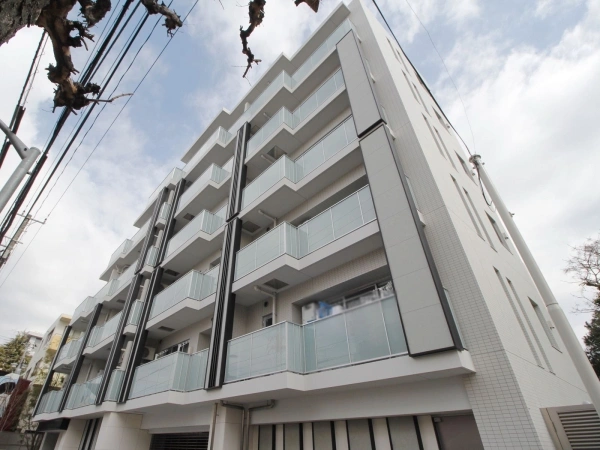 ピアース学芸大学