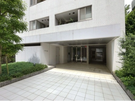 ブランクレア代々木公園