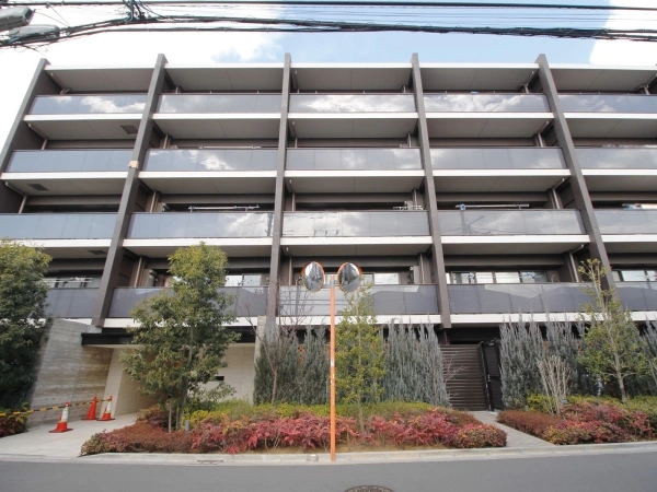 ヴィークコート大泉学園　四季ガーデン