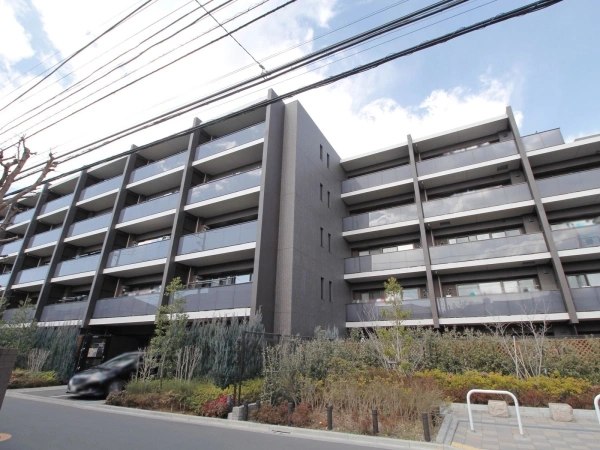 ヴィークコート大泉学園　四季ガーデン