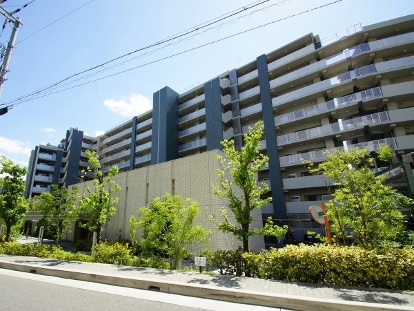 プレミスト南千里津雲台