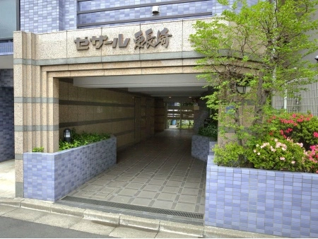 セザール東長崎