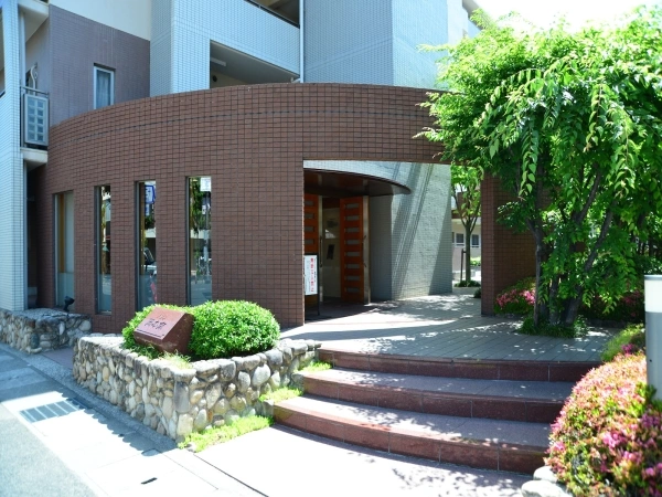 メゾン岡本南