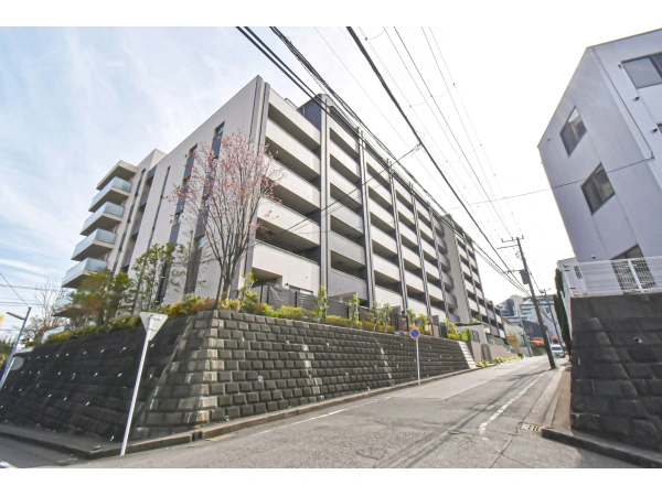 ブランズ横浜十日市場