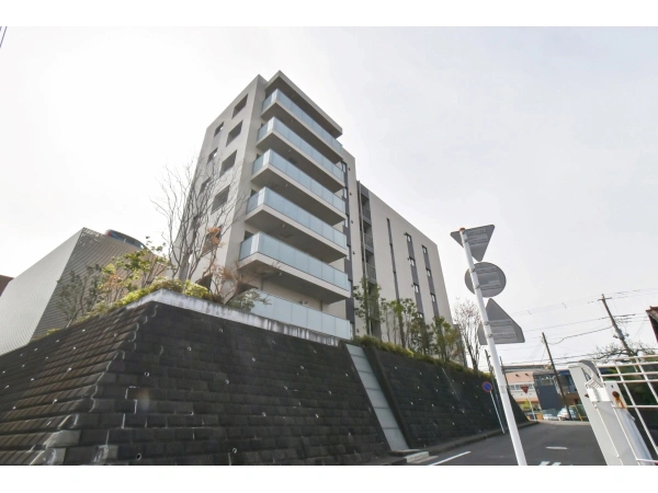 ブランズ横浜十日市場
