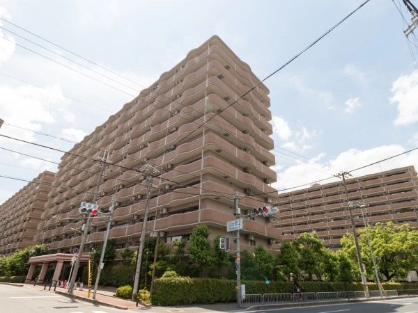 ロイヤルコート豊中