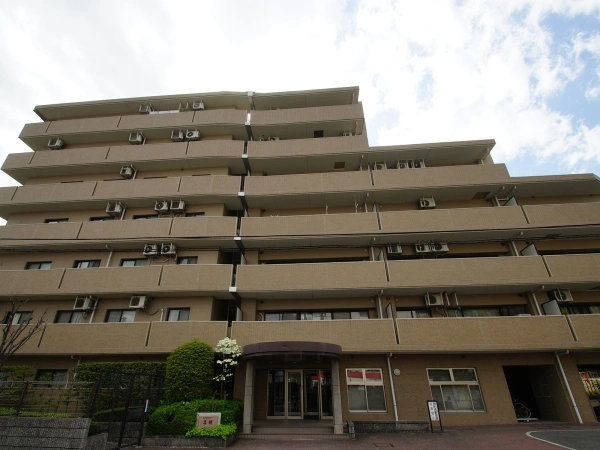 ロイヤルシャトー高槻