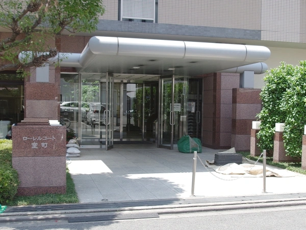 ローレルコート室町