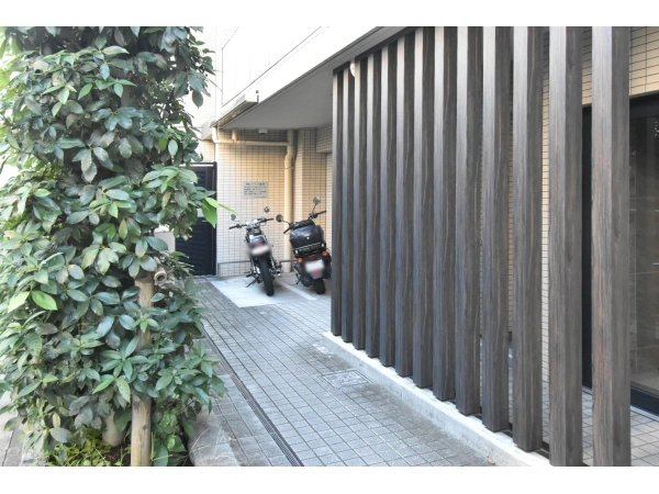 プレシス新百合ヶ丘 バイク置場