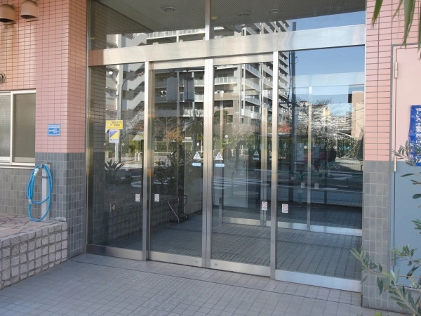リバーパーク汐入けやき通り　北参番館