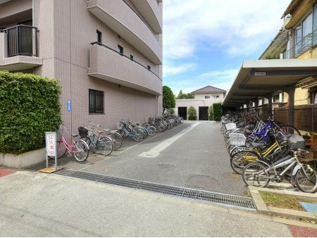 モアクレスト小竹向原