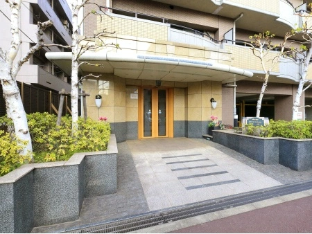 日神パレステージ大山