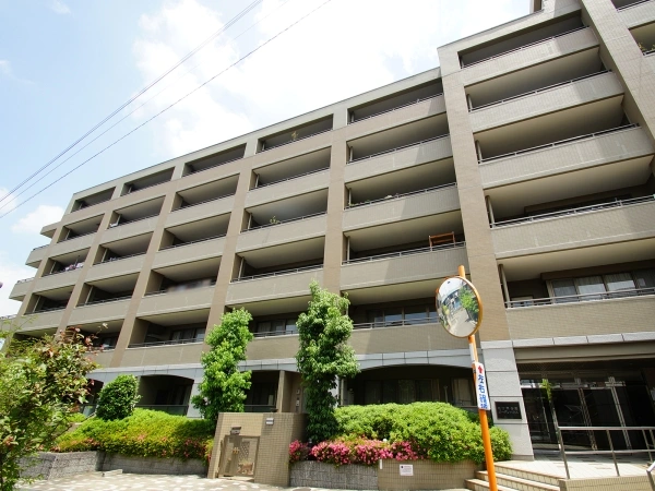 枚方翠香園ガーデンハウス