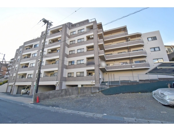 ラフィネグランヒルズ町田南