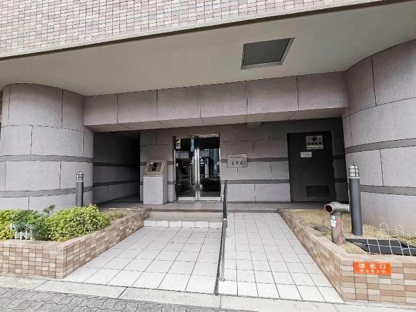 ドルフオオサカ北今川