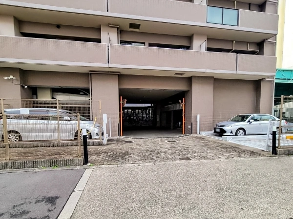 ユニライフ新大阪